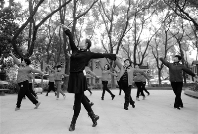 河北广场舞服装