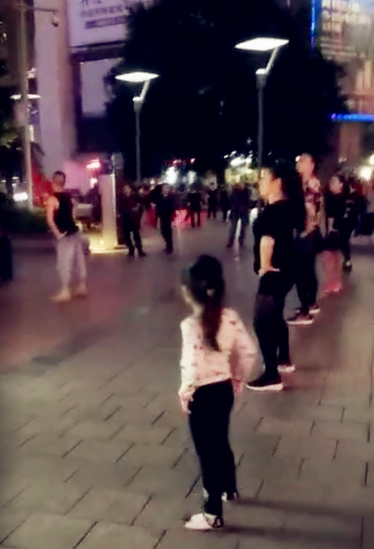 广场舞服装厂家