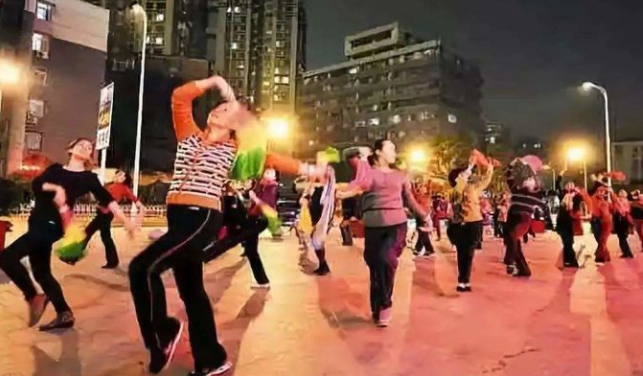 广场舞服装厂家